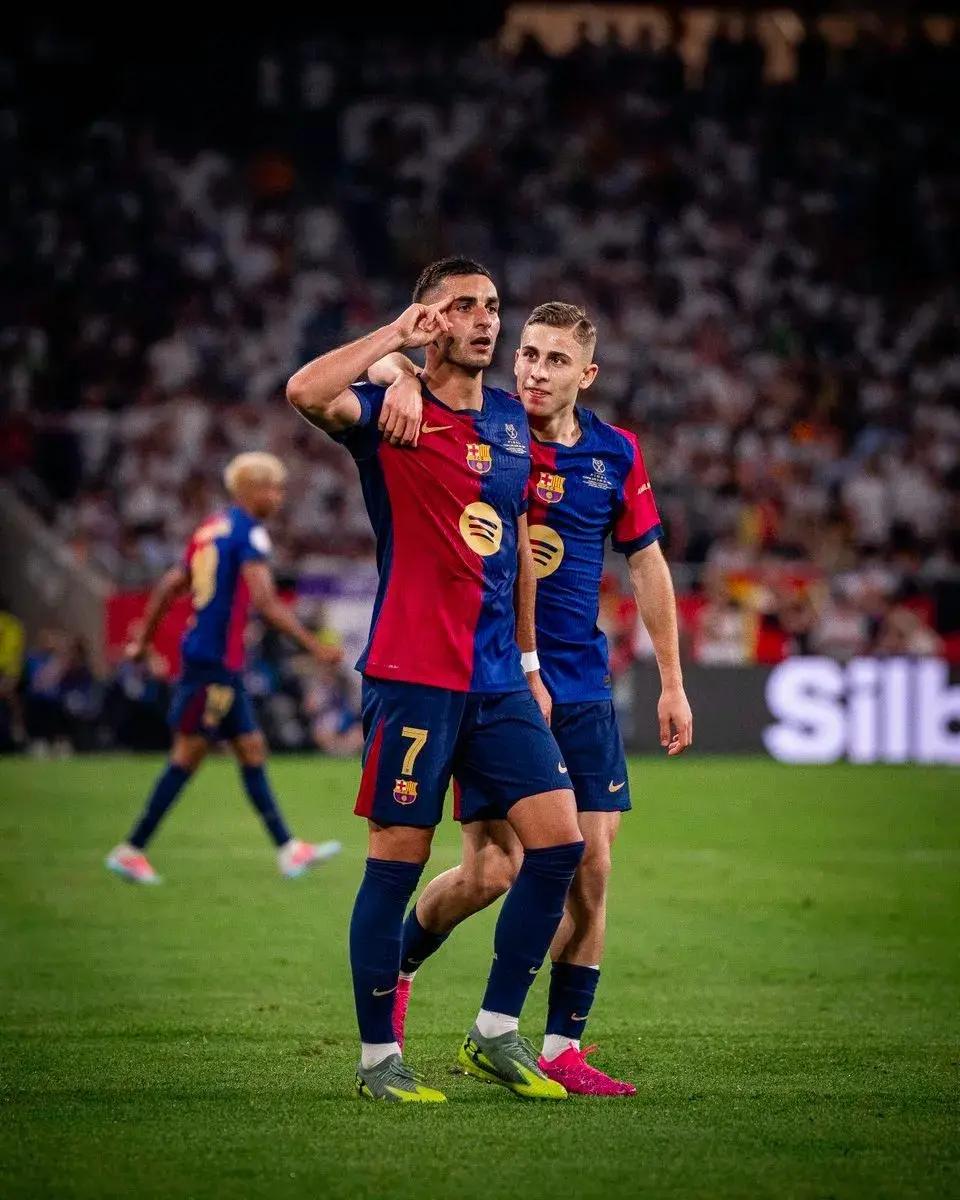 巴萨巨星伤愈复出即破门，全场球迷沸腾，她的大学结果相关大学.